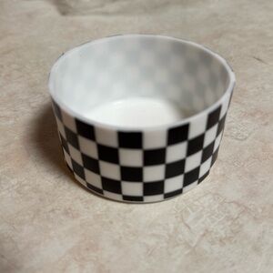 Checkered Cup Silicone Boot